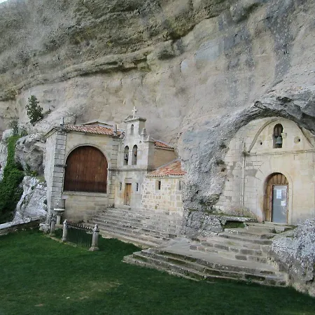 فندق Rural Valtarranz 3*
