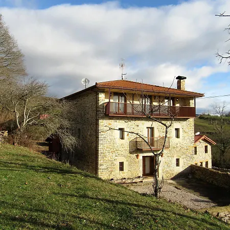 Hotel Rural Valtarranz